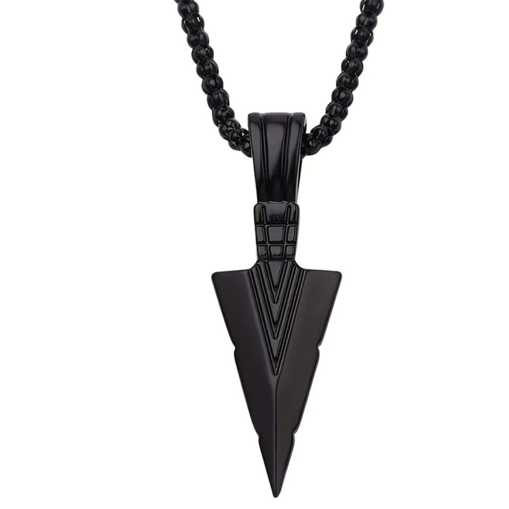 NEW Black Arrowhead Pendant Necklace